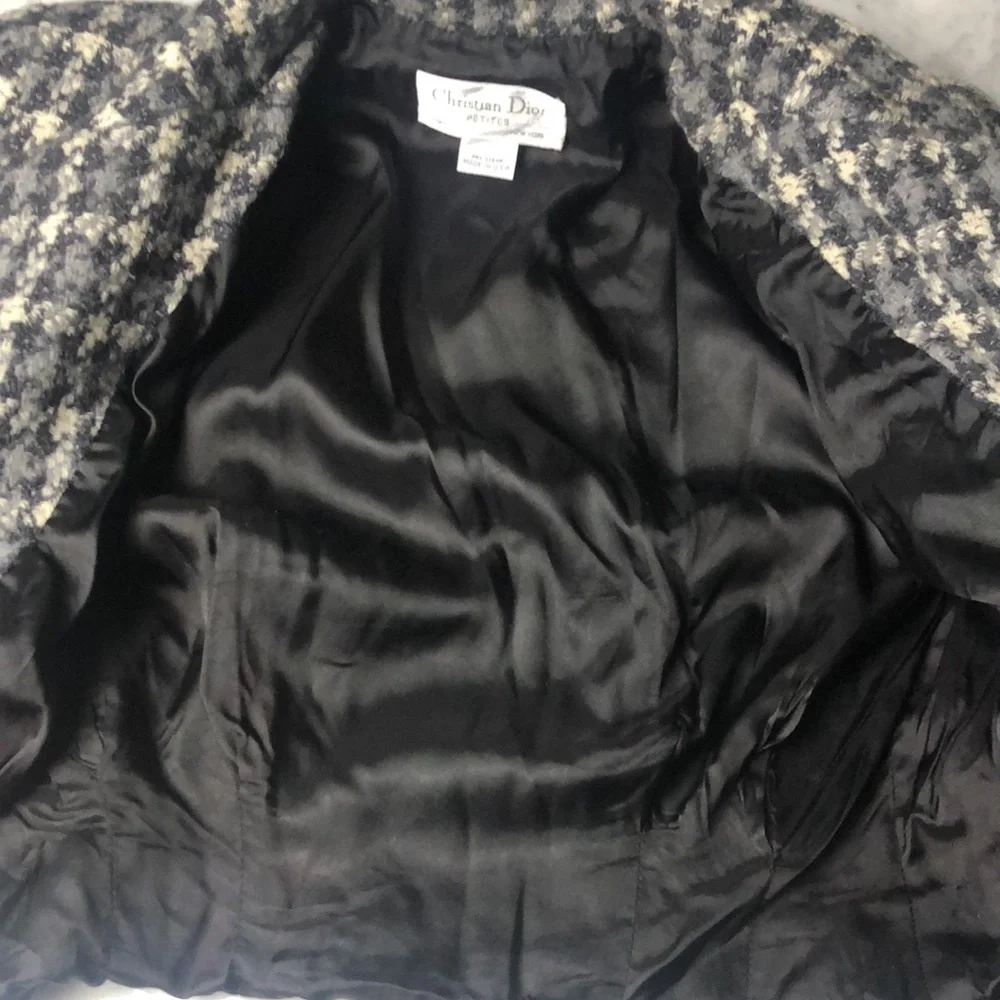 Christian Dior petites tweed Black,White and gray Houndstooth Jacket Size XS - Picture 9 of 10